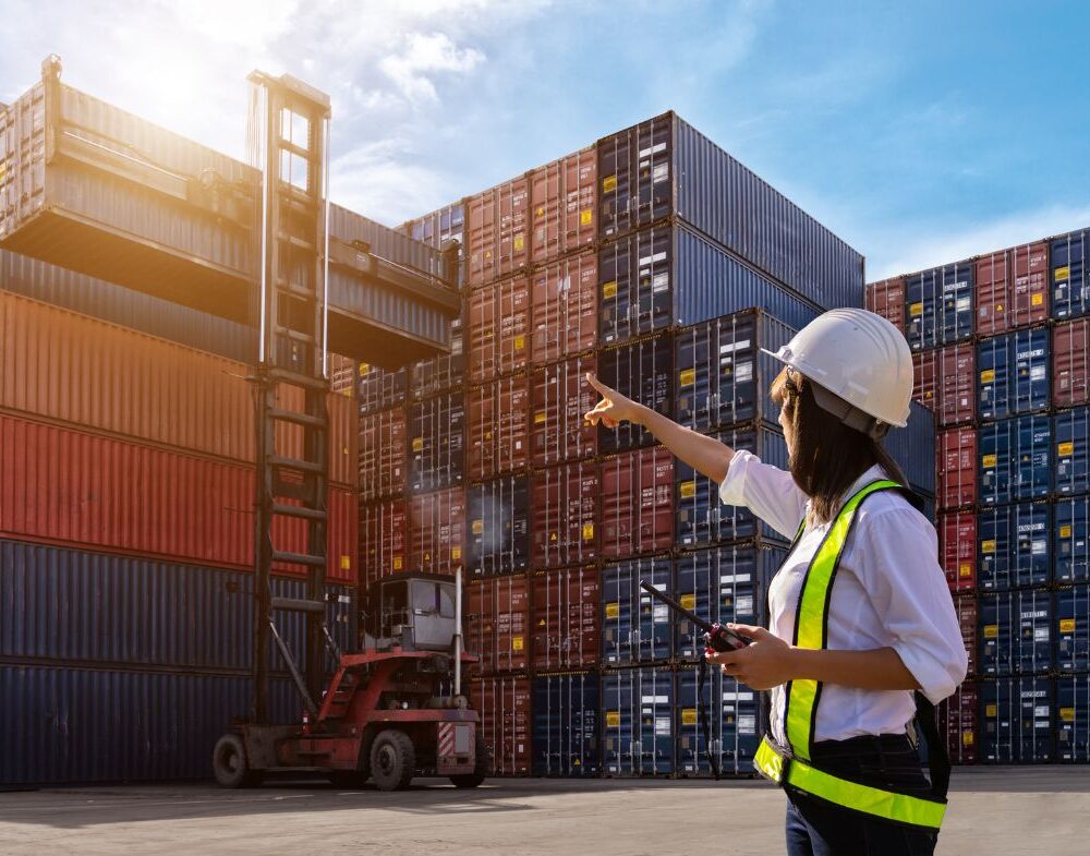 Global Trade & Inhouse Logistics